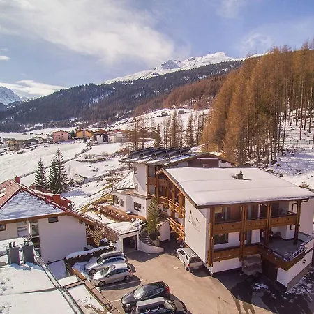 Alpin Otel 4*