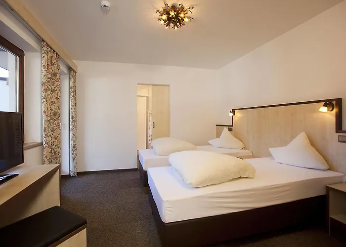 Alpin Отель Зёльден