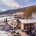 Alpin 酒店 4*